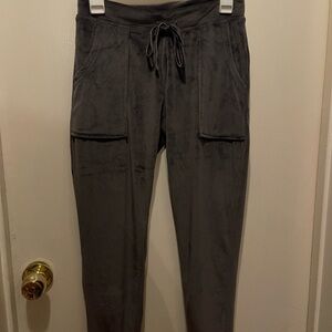 House of Harlow 1960 Velour Pantsuit